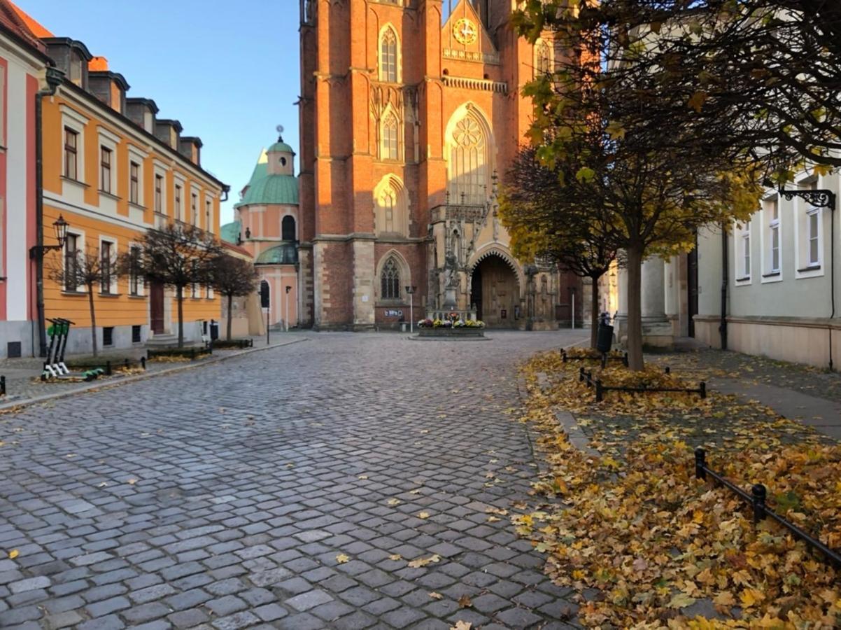 Louis & Elza Old Town Romantic Apartments Вроцлав Экстерьер фото